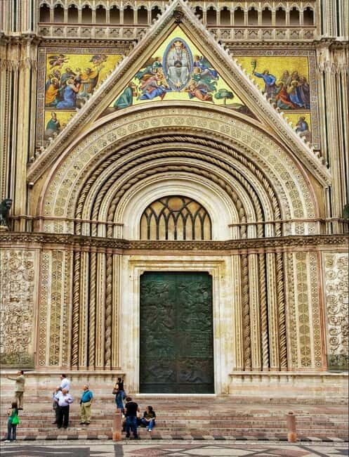 Rome: Civitella del Lago and Orvieto Day Trip with Lunch