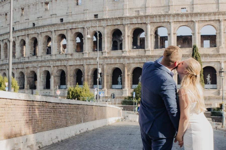 Rome: Custom Photoshoot Outside the Colosseum - Why This Photoshoot is Worth Considering