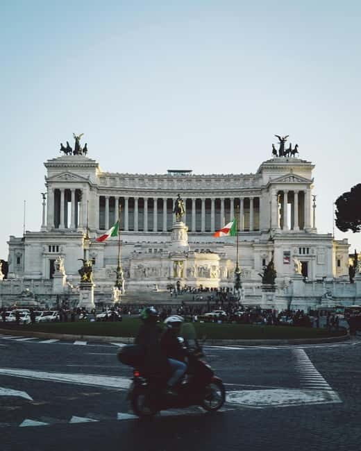 Rome: Fountains and Squares small-group guided Walking Tour - The Intangible Benefits of This Tour