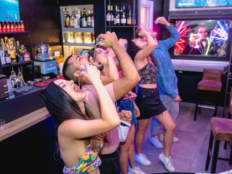 Rome: Guided Bar Crawl with Drinks & Dark History