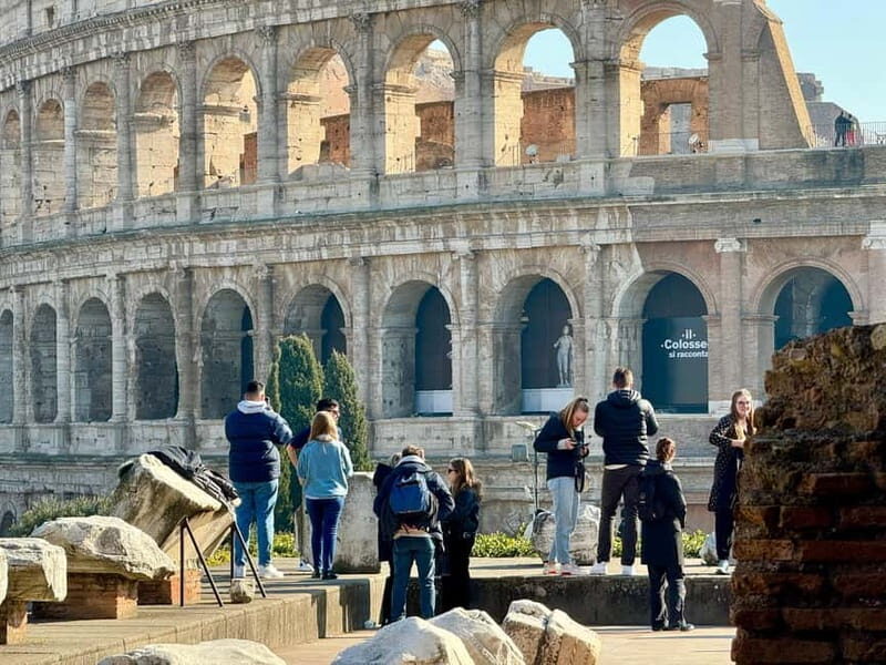 Rome: Hop-on Hop-off Bus and Colosseum, Ancient Rome Tour - The Sum Up