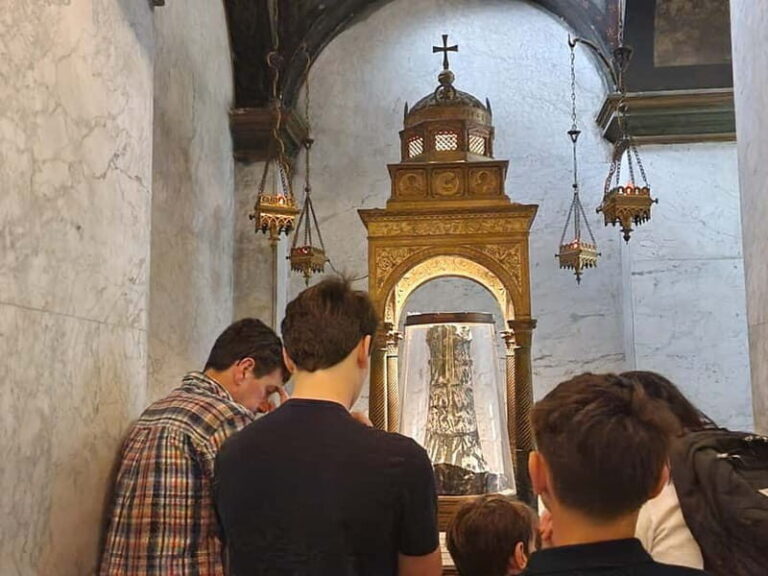 Rome: Relics from the Passion of the Christ Walking Tour - Breaking Down the Itinerary