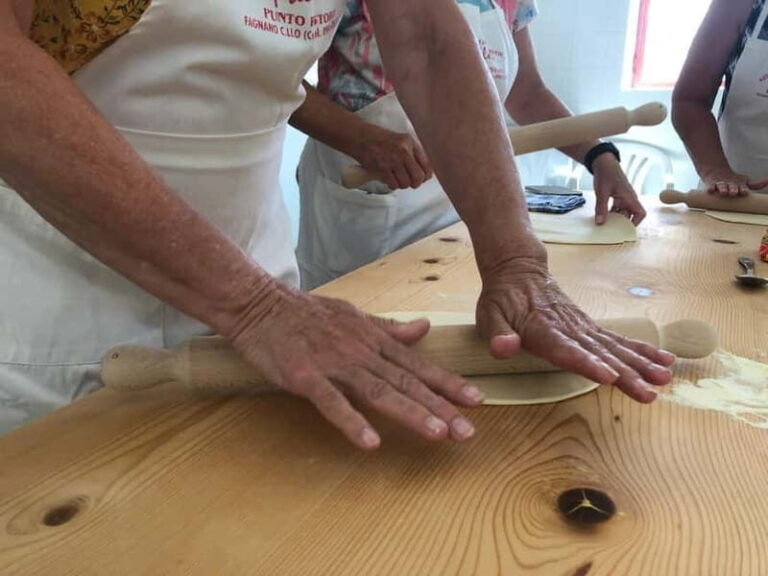 Roots and flavors: Cooking school between tradition and sustainability - Setting and Location: Calabria’s Unique Environment