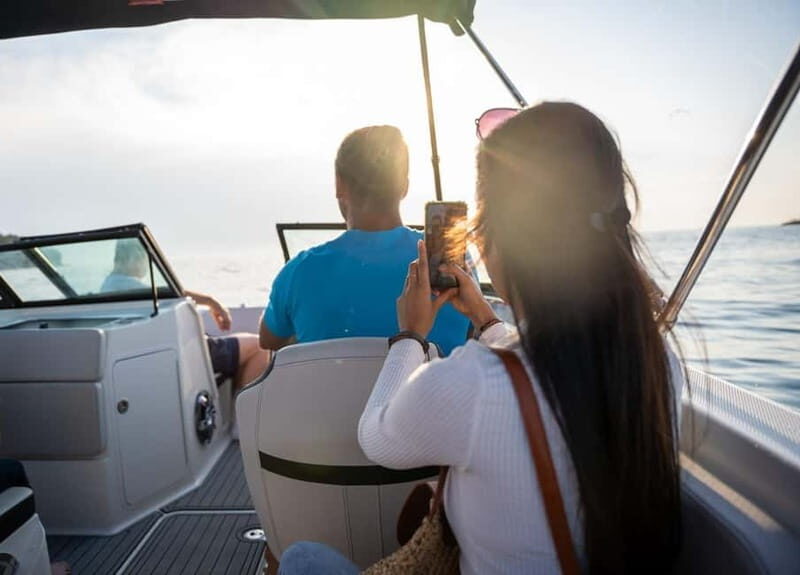 Rovinj: Dolphins at Sunset & Island Swimming Speedboat Tour - FAQ