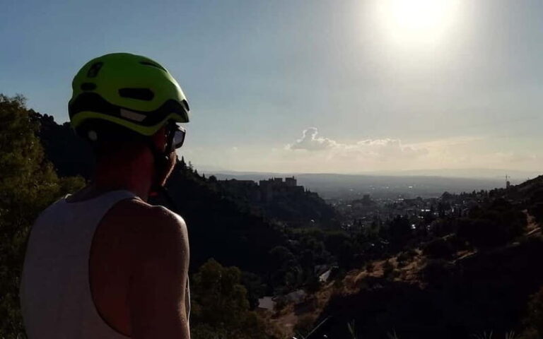 Ruta en Bicicleta Eléctrica por los Encantos del Sacromonte - What’s Included and Practicalities