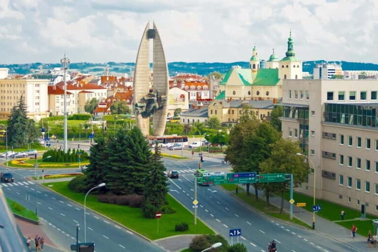 Rzeszow: Private City Highlights Walking Tour w/ Local Guide - Practical Details and What to Expect