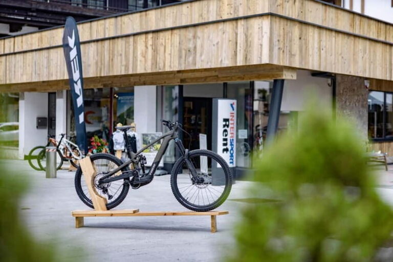 Saalbach Hinterglemm: Private bike coaching including bike and safety kit - What You Can Expect During the Tour
