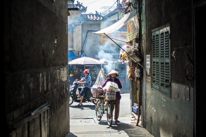 Saigon Street Photography Experience - Saigon Street Photography Experience: A Visual Journey Through Ho Chi Minh City