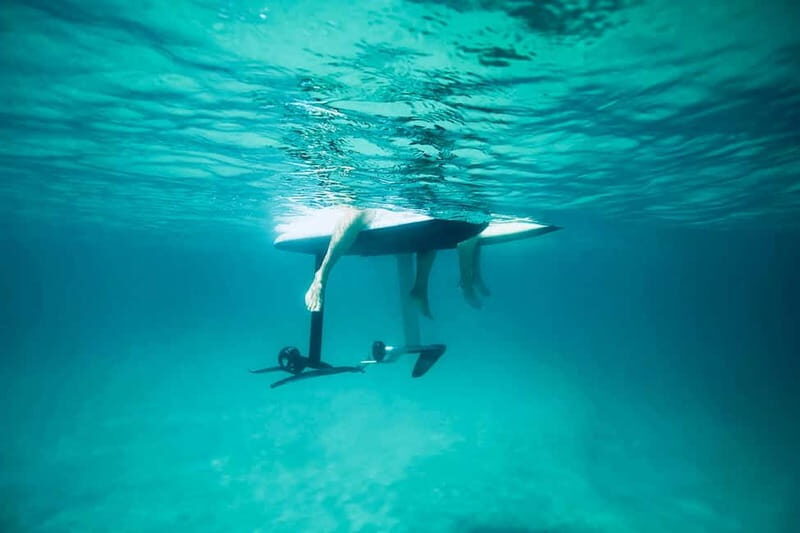 Saint Tropez: Learn how to Surf with an eFoil - Practical Details and Logistics