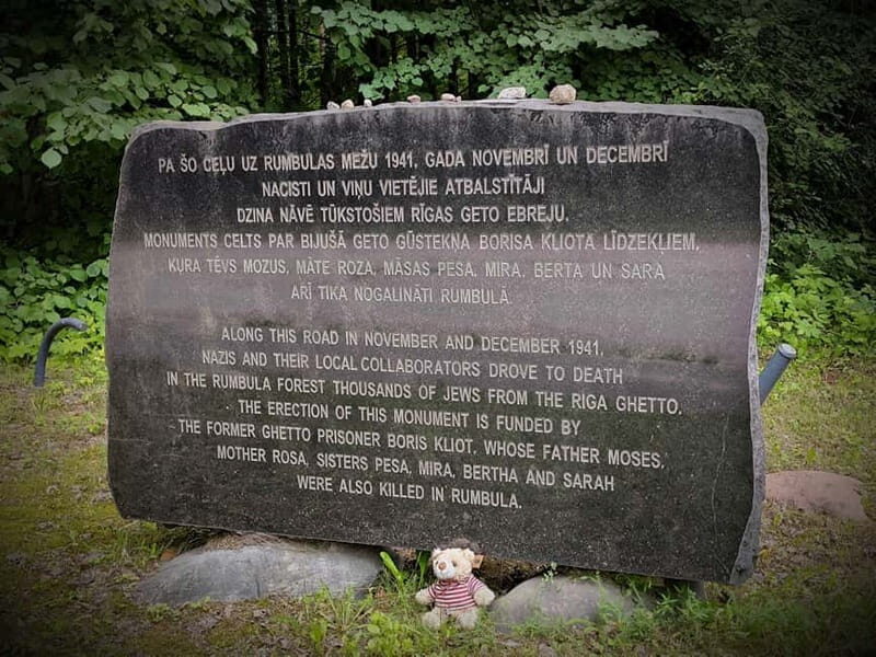 SALASPILS: Private tour to Salaspils and Rumbula Memorials - An In-Depth Look at the Tour Experience