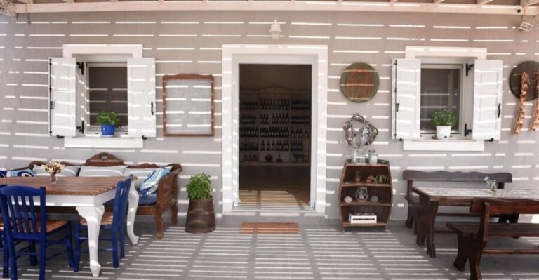 Santorini: Cork & Fork - Visiting the Wineries: What Makes Them Special?