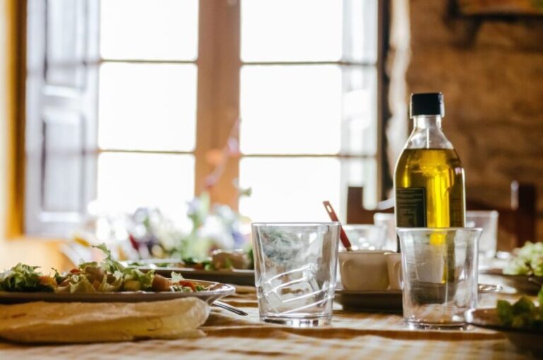 Santorini: Greek Cooking Class with Wine Tasting - The Sum Up