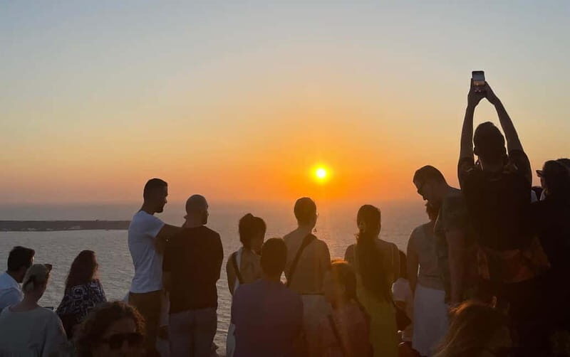 Santorini: Half-Day Island Tour with Snacks and Drinks - The Itinerary in Detail