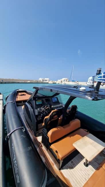 Santorini: High-Speed Cruise on a Sleek, Modern Yacht - A Detailed Look at the Itinerary
