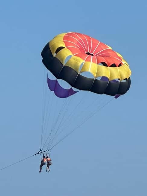 Santorini: Parasailing ExperiencePerissa,Perivolos,St.George - An In-Depth Look at the Santorini Parasailing Tour