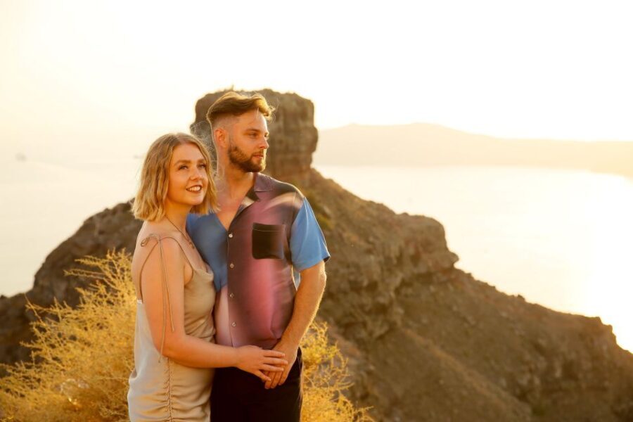 Santorini: Photo Shoot with a Private Vacation Photographer - The Authenticity of a Private Photo Shoot in Santorini