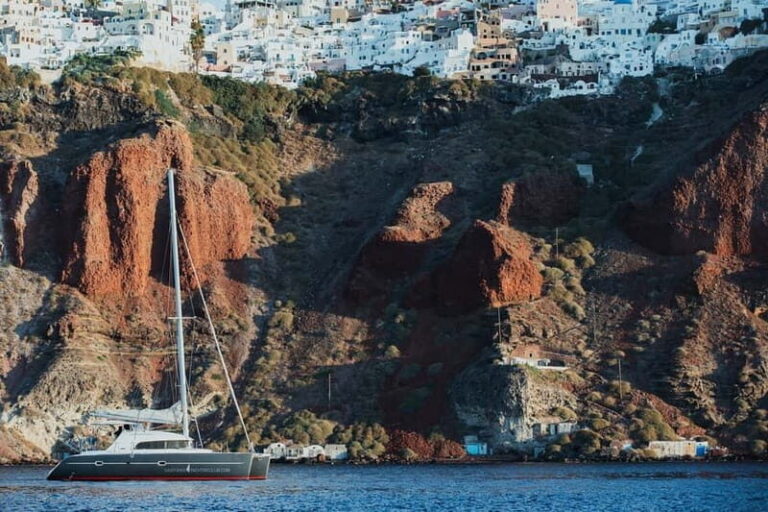 Santorini: Private Catamaran Cruise with BBQ Meal and Drinks - Exploring the Iconic Beaches and Hot Springs