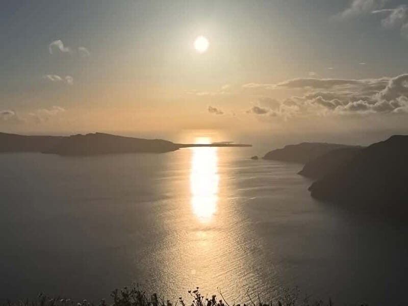 Santorini: Romantic Proposal with Caldera View - Price and Value Analysis