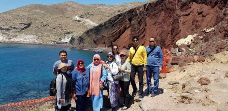 Santorini:Private Top Highlights & Hidden Gems Tour - Final Thoughts