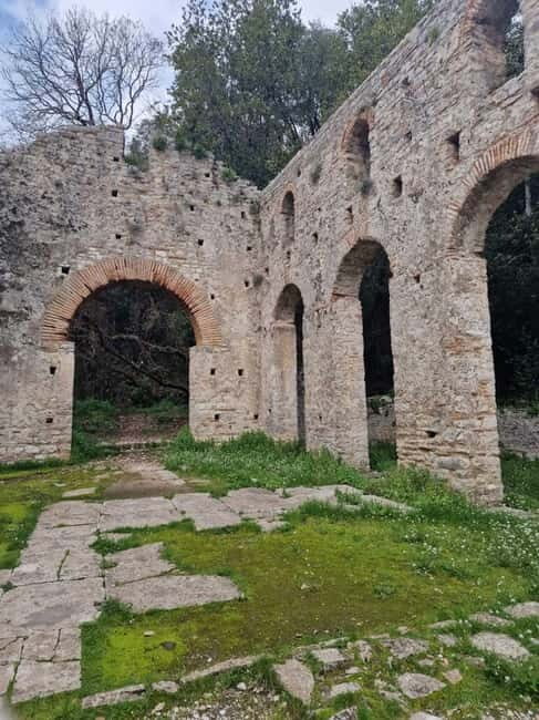 Saranda, Butrint Ksamil and Lekuresi Castle Private Day Trip - Practical Tips for Your Trip