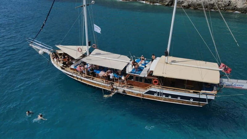 Saranda: Discover Secret Bays with Prince Ennio Yacht Tour - Why This Tour Stands Out