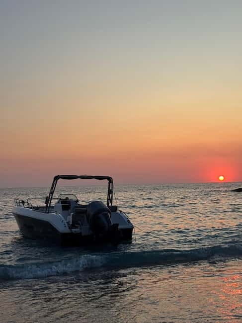 Sarandë: Sunset boat tour with local wine - What’s Included and What to Bring