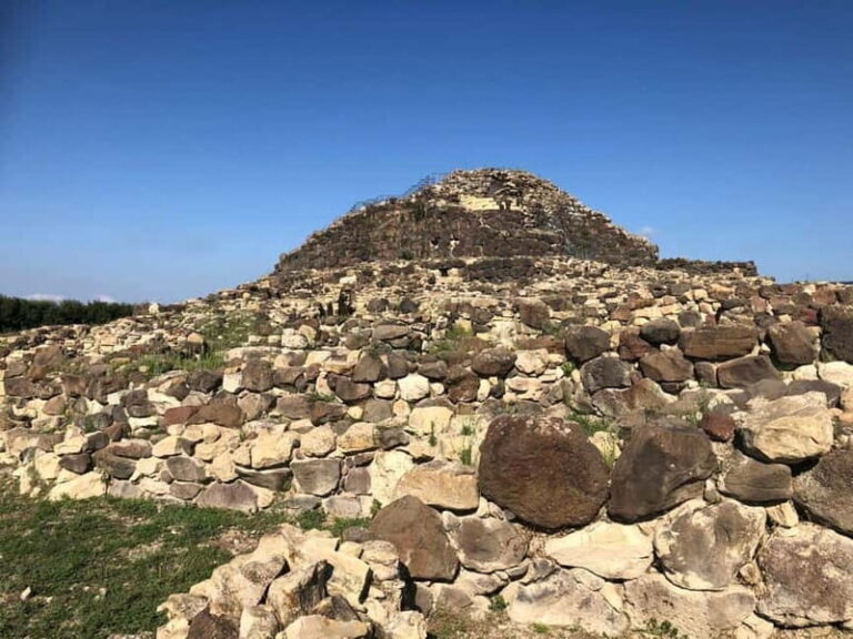 Sardinia: Su Nuraxi di Barumini and Giara di Gesturi Tour - Exploring Sardinia’s Nuragic Heritage at Su Nuraxi di Barumini