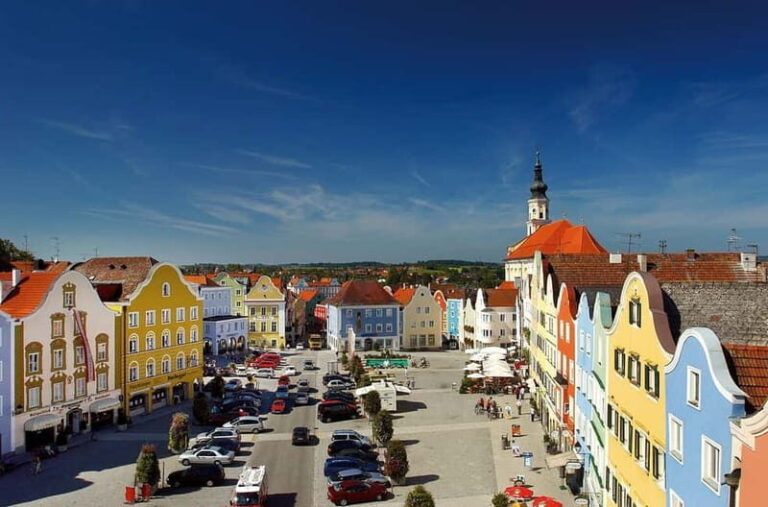 Schärding Halfday Tour - Walking from Germany to Austria in Minutes