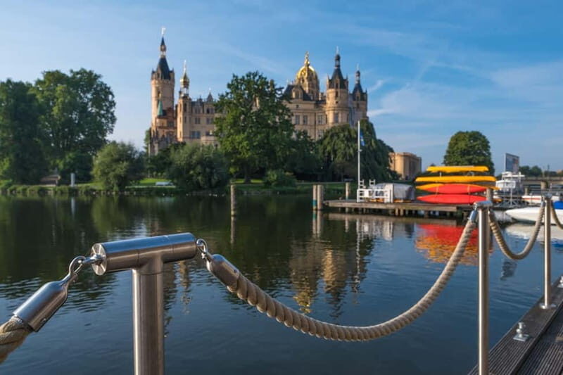 Schwerin: Express Walk with a Local - The Value of This Tour