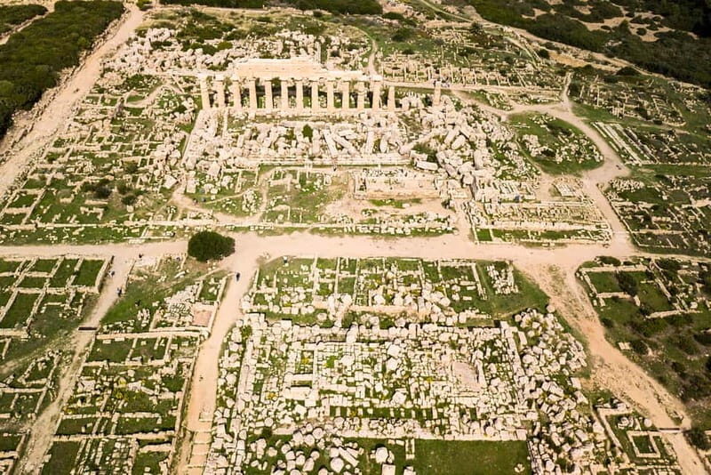 Selinunte: Archeological Park Entry Ticket & App Audioguide - Exploring Selinunte: What to Expect