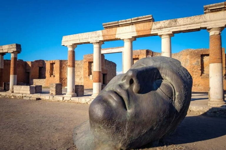 Semi-private Pompeii guided tour and typical lunch from Rome - Practical Tips for Making the Most of This Tour