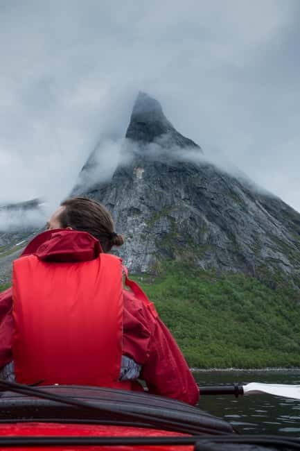 Senja: Fjord Kayaking in Ånderdalen National Park - An In-Depth Look at the Fjord Kayaking in Ånderdalen National Park