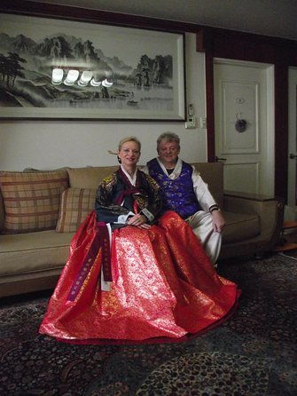 Seoul Cultural Tour - Kimchi Making, Gyeongbok palace with Hanbok - What is Included and What to Expect?