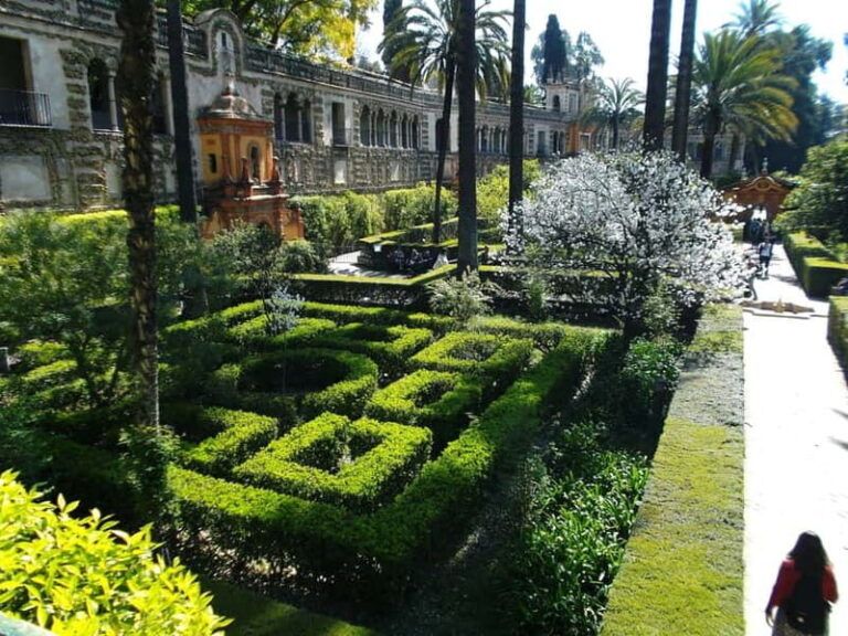 Sevilla Full-Day trip from Granada - What’s Included and What’s Not
