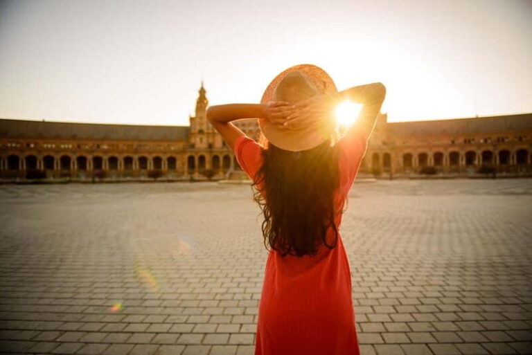 Seville: Personal Holiday Photoshoot - What’s Included and How Does It Work?