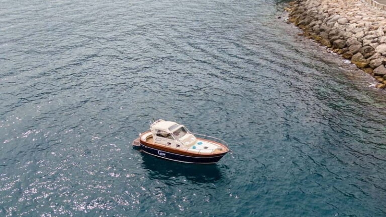 Shared Tour in The Amalfi Coast on our Apreamare 10 - What’s Included and What’s Not