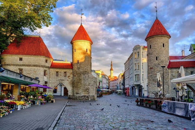 Shore Excursion in Tallinn - The First Stop: Toompea Castle and Estonia’s Parliament