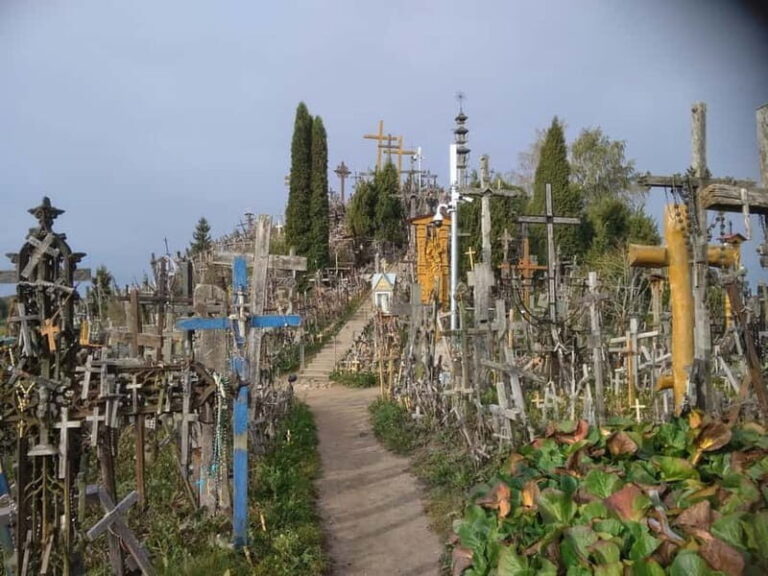 Siauliai 2-Hour Private Tour to Hill of Crosses - What to Expect on the Tour