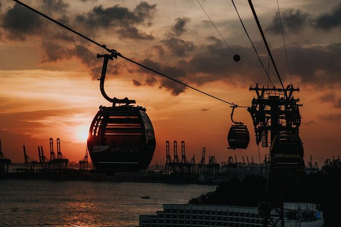 Singapore Cable Car - The Stations and Nearby Attractions