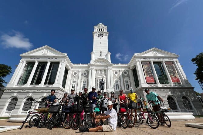 Singapore Cycling Tour - Rail Corridor to Civic District - Introduction