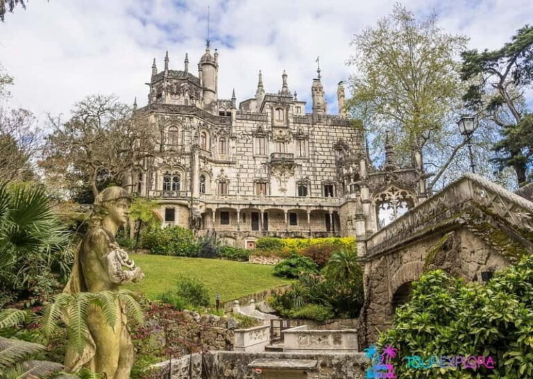 Sintra Magic & Coastal Wonders: Private Day Trip from Lisbon - Starting the Day: Seamless Pickup and Transport