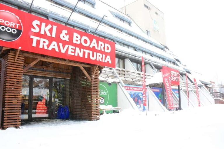 Ski and Snowboard equipment rental in Borovets - Booking and Flexibility