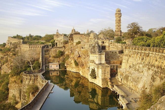 Skip the Line Chittorgarh Fort Tickets with guide - Exploring the Skip-the-Line Chittorgarh Fort Tour: A Practical and Authentic Experience
