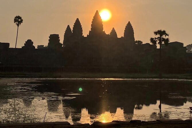 Small-Group Explore Angkor Wat Sunrise Tour with Guide - Introduction