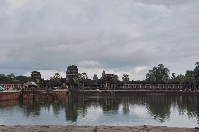 Small Tour and Big Tour By Car - Key Points