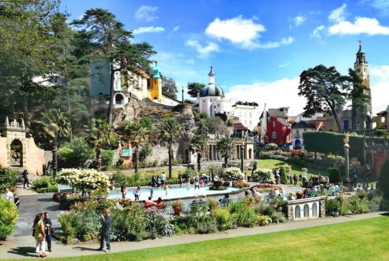 Snowdonia: Snowdonia, Portmeirion & Castles Private Tour - FAQs