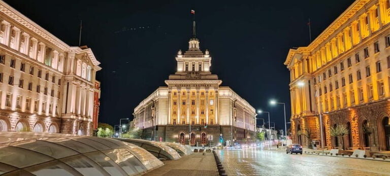 Sofia: Live Guided Tour with Headphones - Practical Details About the Tour