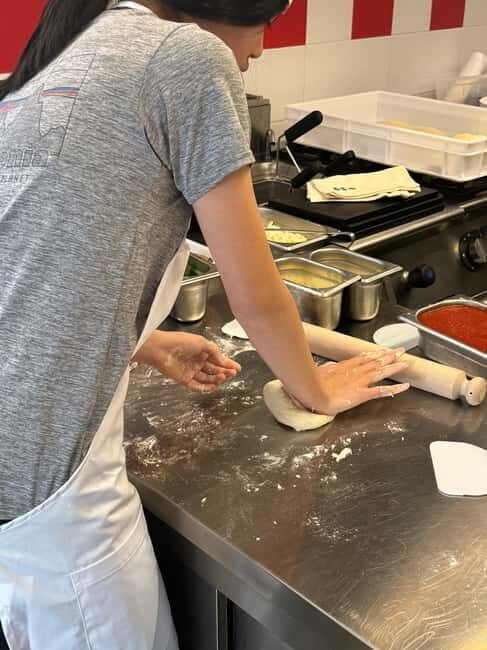 Sorrento: Neapolitan Pizza Making Class Lunch or Dinner - Is It Worth The Price?