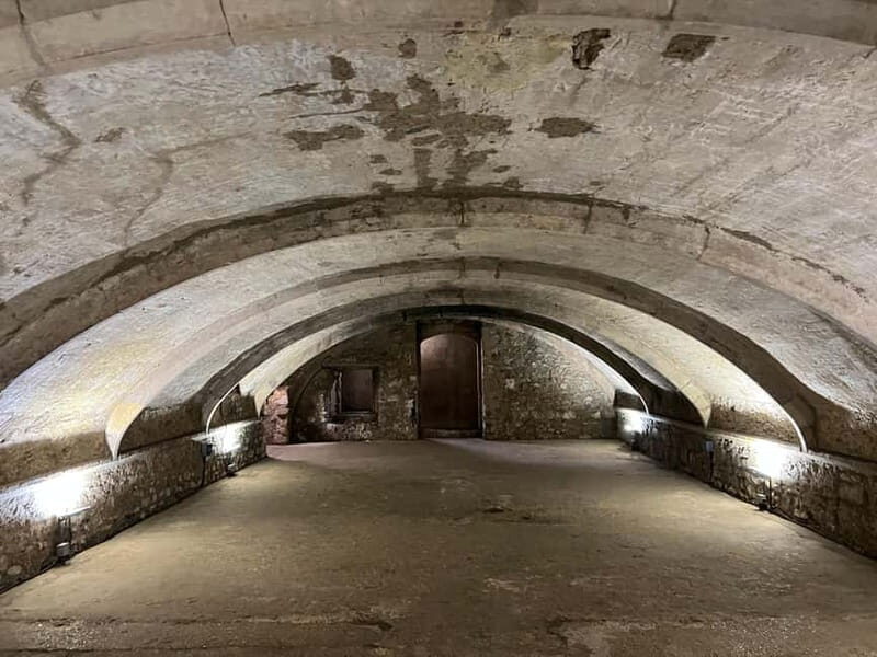 Southampton: 2 Hour Guided Walking Tour with Medieval Vaults - The Itinerary and Highlights