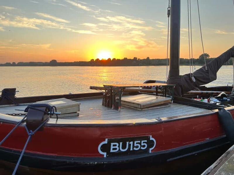 Spakenburg: Sunset boat trip on an authentic fishing boat - Detailed Breakdown of the Itinerary
